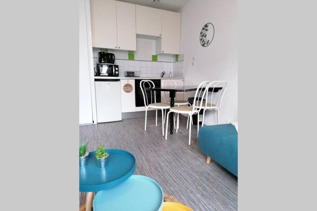Studio 150M De La Plage Des Demoiselles 생 힐레르 드 리에 외부 사진